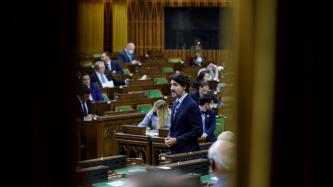Le PM Trudeau assiste à la période des questions