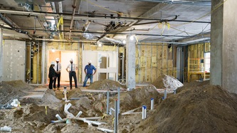 A view of PM Trudeau at the Rapid housing Initiative