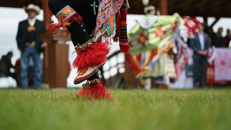 Le pied d’une personne qui danse