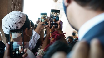 PM Trudeau takes selfies with the crowd