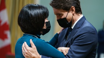 Le premier ministre Trudeau félicite la ministre Petitpas Taylor