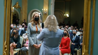 Minister St-Onge reads an Oath of Office held by Interim Clerk Janice Charette