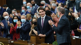 Members of Parliament applaud Prime Minister Trudeau