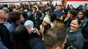PM Trudeau takes selfies with members of an Indigenous community